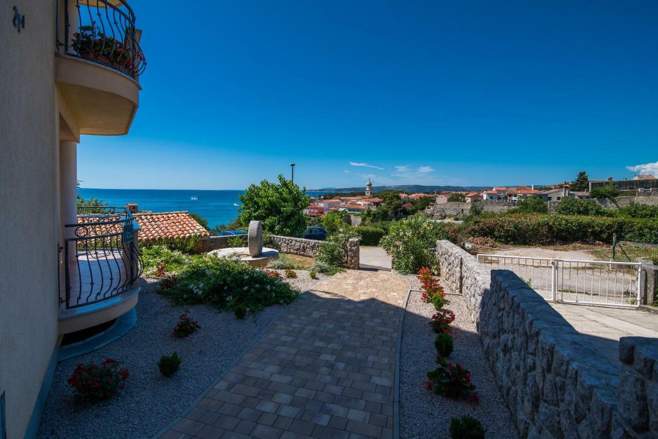 Franko & Ana Apartments Krk Town Exterior foto